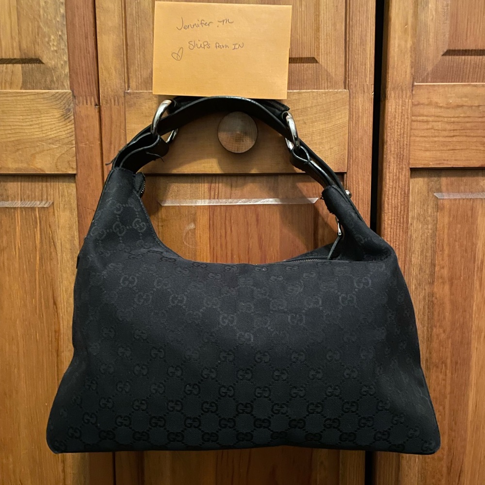 Authentic gucci med hobo